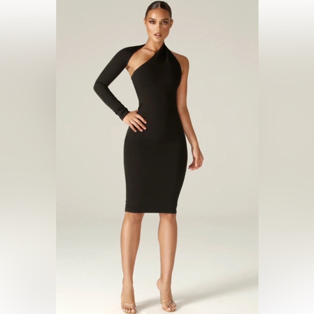 Chic One-Shoulder Black Dress